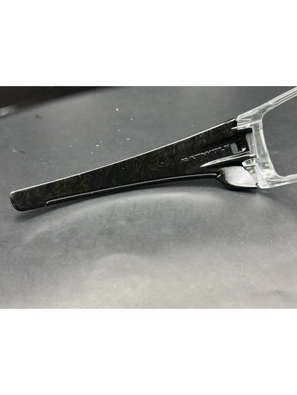Oakley Batwolf Polished Clear/Black Gold Text Frame